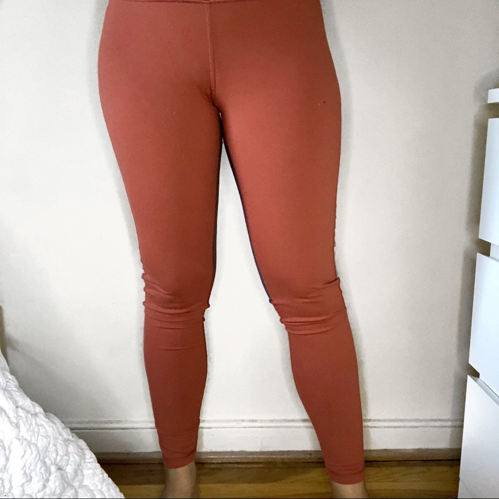 Victoria’s Secret workout leggings